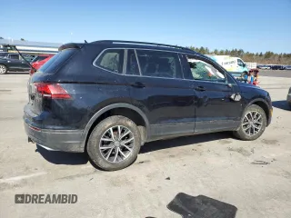 2019 Volkswagen Tiguan SE with VIN 3VV2B7AX7KM053027, listed as a Copart auction lot 48561225 with 67,459 mi miles and Salvage Title. Bid and sale history available at DreamBid. Image 3.
