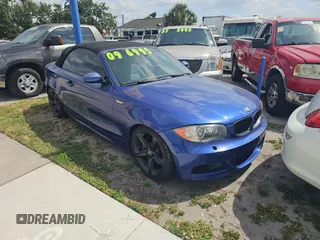 2009 BMW 1 Series 135i with VIN WBAUN93569VK41024, listed as a Copart auction lot 55591965 with 127,205 mi miles and Clean Title. Bid and sale history available at carsss.com. Image 1.
