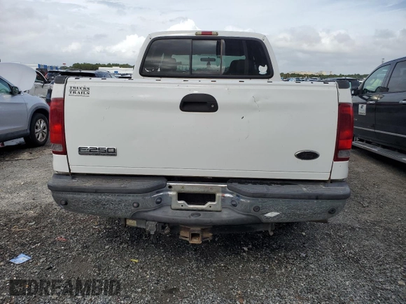 2006 Ford Super Duty F-250 XL with VIN 1FTSW20P66EA95336, listed as a Copart auction lot 79395054 with 219,519 mi miles and Salvage Title. Bid and sale history available at carsss.com. Image 6.