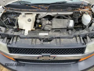 2005 Chevrolet Express Passenger with VIN 1GAHG39U351116163, listed as a Copart auction lot 51605745 with 139,372 mi miles and Clean title. Bid and sale history available at DreamBid. Image 11.