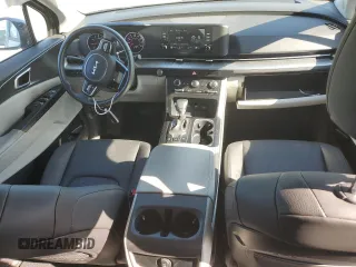 2024 Kia Carnival LX with VIN KNDNB4H3XR6329482, listed as a Copart auction lot 72380314 with 10,899 mi miles and Salvage Title. Bid and sale history available at carsss.com. Image 8.