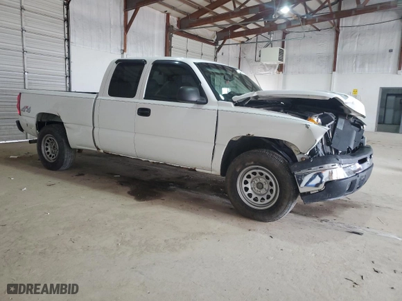 2006 Chevrolet Silverado 1500 LT1 with VIN 1GCEK19Z66Z268093, listed as a Copart auction lot 47841115 with 227,841 mi miles and Salvage Title. Bid and sale history available at carsss.com. Image 4.