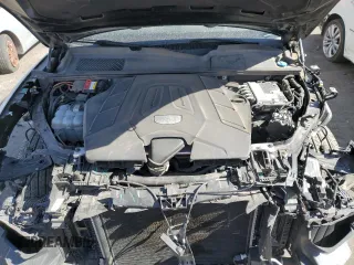 2021 Porsche Cayenne with VIN WP1BA2AY5MDA43509, listed as a Copart auction lot 76354494 with 37,077 mi miles and Salvage title. Bid and sale history available at DreamBid. Image 11.