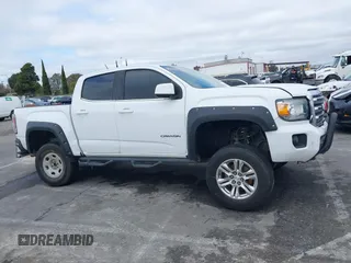 2019 GMC Canyon 2WD SLE with VIN 1GTG5CEN4K1128339, listed as a IAAI auction lot 41533108 with 38,666 mi miles. Bid and sale history available at carsss.com. Image 13.