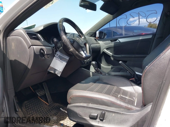 2013 Volkswagen Jetta GLI Autobahn with VIN 3VW4A7AJ7DM222369, listed as a IAAI auction lot 41959351 with 155,536 mi miles and . Bid and sale history available at DreamBid. Image 5.