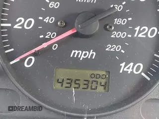 2000 Mazda Protege DX with VIN JM1BJ2221Y0208156, listed as a IAAI auction lot 41609657 with 435,304 mi miles and . Bid and sale history available at DreamBid. Image 14.