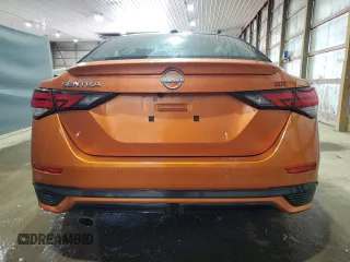 2025 Nissan Sentra SR z VIN 3N1AB8DV9SY250125, wystawiony jako Copart lot #59582255 z przebiegiem 7 012 mil mil oraz Szkoda całkowita • Salvage title. Historia ofert i sprzedaży dostępna na DreamBid. Obrazek 6.