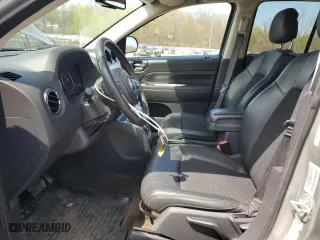 2016 Jeep Compass High Altitude Edition with VIN 1C4NJCEA2GD773903, listed as a Copart auction lot 53950355 with 50,924 mi miles and Salvage Title. Bid and sale history available at carsss.com. Image 7.