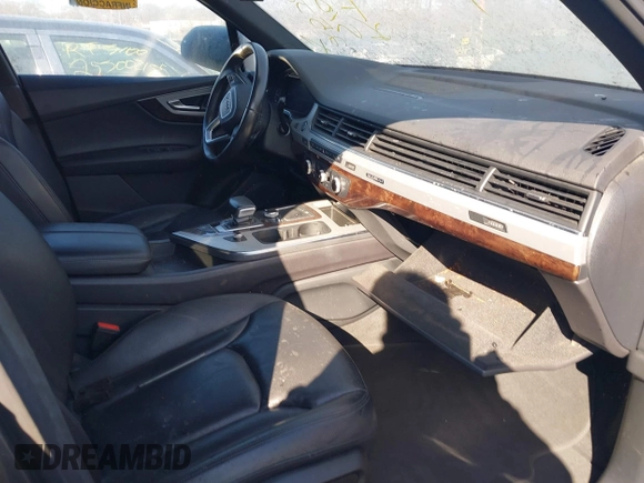 2019 Audi Q7 Premium Plus with VIN WA1LHAF71KD019114, listed as a IAAI auction lot 41708178 with Not provided miles and . Bid and sale history available at DreamBid. Image 5.