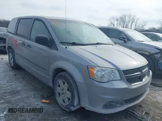 2013 Ram Cargo Van Tradesman with VIN 2C4JRGAG3DR635577, listed as a IAAI auction lot 41318833 with 187,319 mi miles. Bid and sale history available at carsss.com. Image 1.
