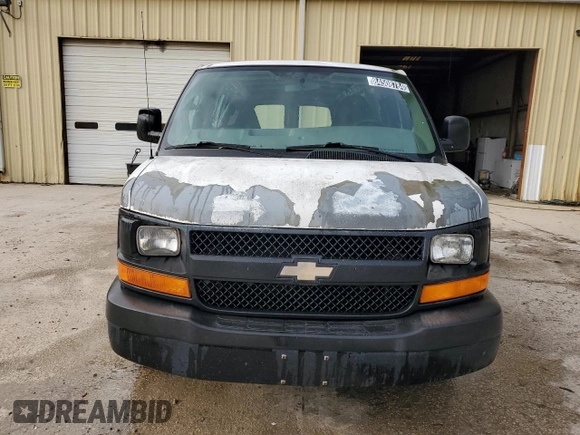 2011 Chevrolet Express Cargo with VIN 1GCSGAFX8B1134475, listed as a Copart auction lot 88822585 with 343,480 mi miles and Clean title. Bid and sale history available at DreamBid. Image 5.