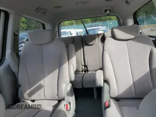 2009 Kia Sedona LX with VIN KNDMB233896312655, listed as a Copart auction lot 77863774 with 213,300 mi miles and Salvage Title. Bid and sale history available at carsss.com. Image 10.