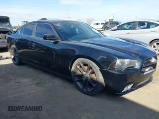 2013 Dodge Charger RT with VIN 2C3CDXCT2DH503048, listed as a IAAI auction lot 41856741 with 88,750 mi miles and . Bid and sale history available at carsss.com. Image 1.