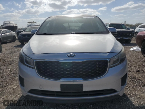 2016 Kia Sedona LX with VIN KNDMB5C14G6091911, listed as a Copart auction lot 49027495 with 133,357 mi miles and Salvage Title. Bid and sale history available at carsss.com. Image 5.