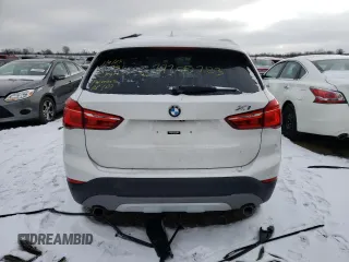 2017 BMW X1 xDrive28i with VIN WBXHT3C38H5F72259, listed as a Copart auction lot 37205783 with 47,812 mi miles. Bid and sale history available at carsss.com. Image 6.