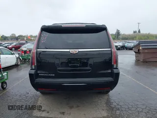 2018 Cadillac Escalade ESV Luxury z VIN 1GYS4HKJ2JR179215, wystawiony jako IAAI lot #41969880 z przebiegiem 45 262 mil mil oraz . Historia ofert i sprzedaży dostępna na DreamBid. Obrazek 16.