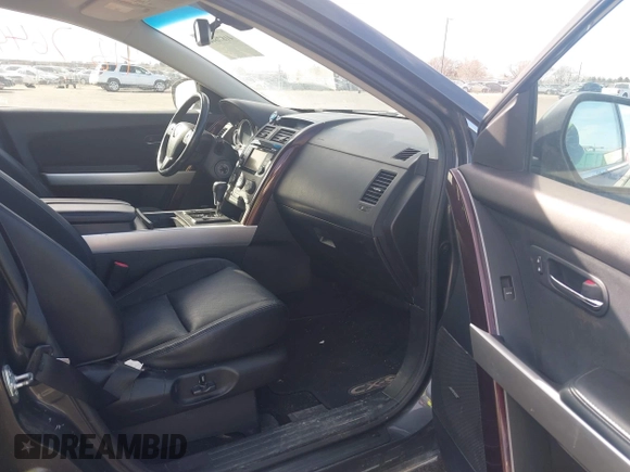 2013 Mazda CX-9 Grand Touring with VIN JM3TB3DA0D0412833, listed as a IAAI auction lot 41876447 with 173,830 mi miles and . Bid and sale history available at carsss.com. Image 5.