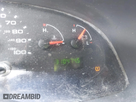 2008 Ford Econoline Cargo Commercial z VIN 1FTNE14W98DA34986, wystawiony jako IAAI lot #42216226 z przebiegiem 310 474 mil mil oraz . Historia ofert i sprzedaży dostępna na DreamBid. Obrazek 14.