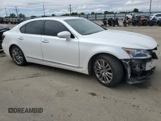 2017 Lexus LS with VIN JTHBL5EF3H5145752, listed as a Copart auction lot 55567714 with 55,549 mi miles and Salvage Title. Bid and sale history available at carsss.com. Image 4.