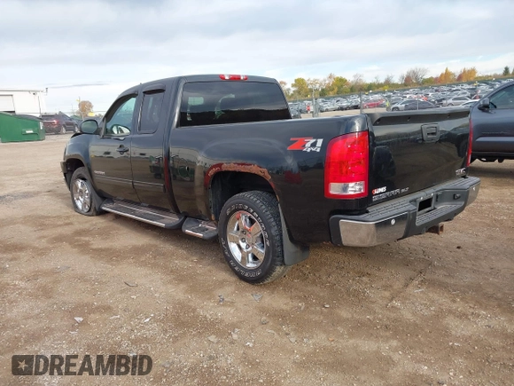 2012 GMC Sierra 1500 SLT z VIN 1GTR2WE71CZ337710, wystawiony jako IAAI lot #40658228 z przebiegiem 105 781 mil mil oraz . Historia ofert i sprzedaży dostępna na DreamBid. Obrazek 3.