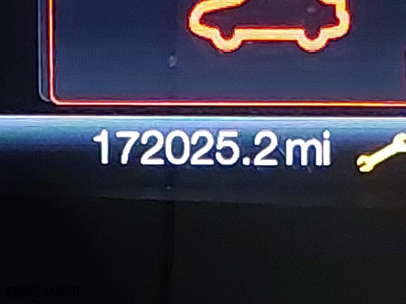 2015 Ford Fusion Titanium Hybrid with VIN 3FA6P0RU2FR309074, listed as a IAAI auction lot 41240630 with 172,025 mi miles. Bid and sale history available at carsss.com. Image 16.