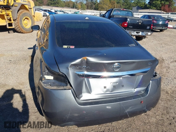 2015 Nissan Altima SL with VIN 1N4AL3AP0FN407679, listed as a IAAI auction lot 40909974 with 129,597 mi miles and . Bid and sale history available at carsss.com. Image 6.