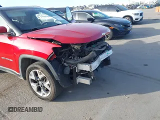 2018 Jeep Compass Limited with VIN 3C4NJDCB8JT264174, listed as a IAAI auction lot 41368415 with 67,594 mi miles. Bid and sale history available at carsss.com. Image 6.