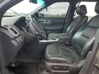 2013 Ford Explorer XLT z VIN 1FM5K7D85DGB81842, wystawiony jako Copart lot #59000945 z przebiegiem 157 209 mil mil oraz Szkoda całkowita • Salvage title. Historia ofert i sprzedaży dostępna na DreamBid. Obrazek 7.