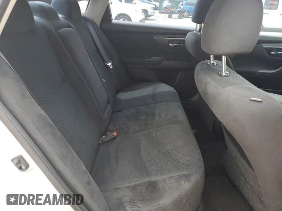 2015 Nissan Altima 2.5 z VIN 1N4AL3AP4FC126335, wystawiony jako Copart lot #58576515 z przebiegiem 88 344 mil mil oraz Szkoda całkowita • Salvage title. Historia ofert i sprzedaży dostępna na DreamBid. Obrazek 10.