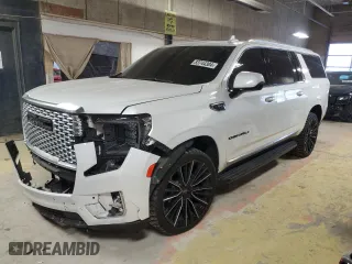 2021 GMC Yukon XL Denali with VIN 1GKS2JKL8MR434043, listed as a Copart auction lot 83744304 with 64,700 mi miles and Salvage Title. Bid and sale history available at carsss.com. Image 1.