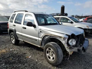2007 Jeep Liberty Sport with VIN 1J4GK48K87W507123, listed as a Copart auction lot 86527364 with 225,215 mi miles and Salvage Title. Bid and sale history available at DreamBid. Image 4.