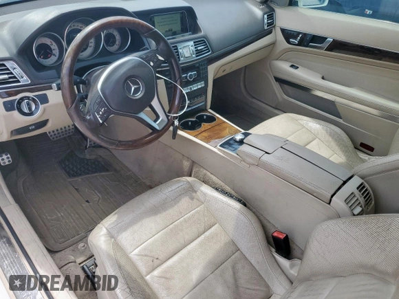 2014 Mercedes-Benz E 350 z VIN WDDKJ5KB9EF248551, wystawiony jako Copart lot #52093305 z przebiegiem 164 110 mil mil oraz Szkoda całkowita • Salvage title. Historia ofert i sprzedaży dostępna na DreamBid. Obrazek 8.