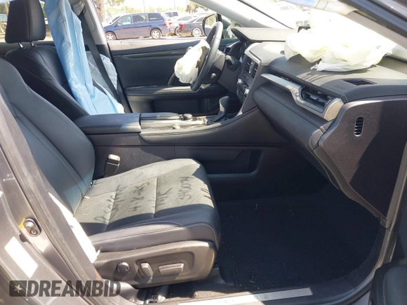 2019 Lexus RX with VIN 2T2ZZMCA0KC132043, listed as a IAAI auction lot 42001021 with 23,663 mi miles. Bid and sale history available at carsss.com. Image 5.