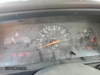 1993 Toyota Pickup DLX с VIN JT4VN13D0P5126559, выставлен на аукционе Copart как лот 49185285 с пробегом 195 087 миль миль и Списание • Salvage title. История ставок и продаж доступна на DreamBid. Изображение 9.