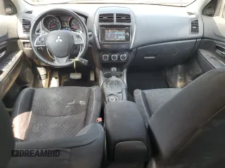 2014 Mitsubishi Outlander SE z VIN 4A4AR4AU2EE023060, wystawiony jako Copart lot #59660495 z przebiegiem 169 570 mil mil oraz Szkoda całkowita • Salvage title. Historia ofert i sprzedaży dostępna na DreamBid. Obrazek 8.