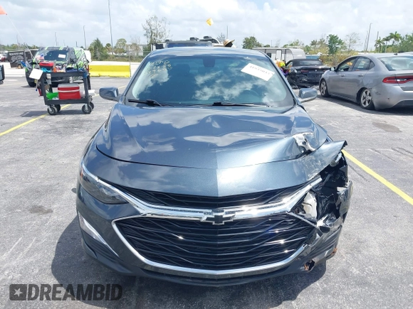 2020 Chevrolet Malibu RS with VIN 1G1ZG5ST5LF143947, listed as a IAAI auction lot 41935033 with 39,872 mi miles and . Bid and sale history available at DreamBid. Image 12.