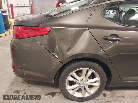 2013 Kia Optima EX with VIN 5XXGN4A72DG120129, listed as a IAAI auction lot 41858461 with 138,627 mi miles. Bid and sale history available at carsss.com. Image 18.