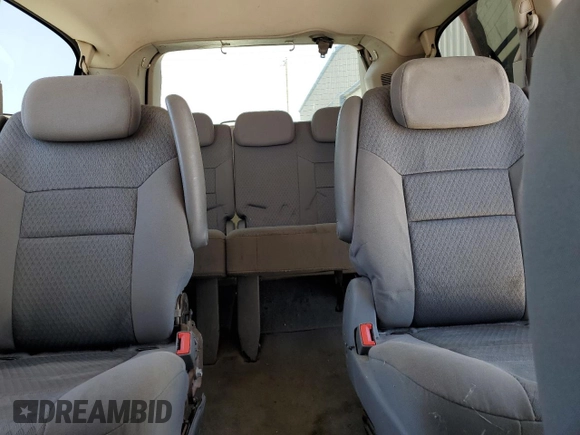2009 Chrysler Town & Country Touring with VIN 2A8HR54149R525826, listed as a Copart auction lot 53836545 with 223,136 mi miles and Salvage Title. Bid and sale history available at DreamBid. Image 10.