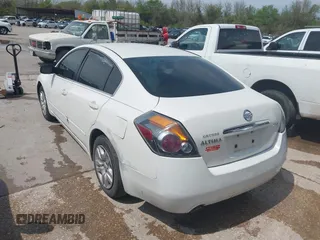 2009 Nissan Altima SL with VIN 1N4AL21E29N413433, listed as a IAAI auction lot 41842545 with 337,719 mi miles and . Bid and sale history available at DreamBid. Image 3.