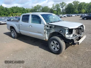 2006 Toyota Tacoma with VIN 5TEMU52N16Z208425, listed as a Copart auction lot 62298415 with 204,676 mi miles and Salvage title. Bid and sale history available at DreamBid. Image 4.
