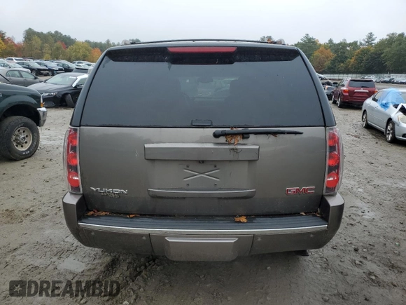 2012 GMC Yukon Denali with VIN 1GKS2EEF1CR157263, listed as a Copart auction lot 76175944 with 185,709 mi miles and Clean Title. Bid and sale history available at carsss.com. Image 6.