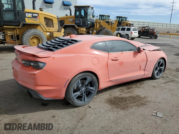 2021 Chevrolet Camaro 2SS z VIN 1G1FH1R70M0105967, wystawiony jako Copart lot #50032265 z przebiegiem 80 825 mil mil oraz Szkoda całkowita • Salvage title. Historia ofert i sprzedaży dostępna na DreamBid. Obrazek 3.