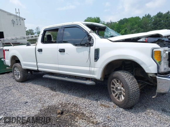 2017 Ford F-250 Lariat с VIN 1FT7W2B6XHED69215, выставлен на аукционе IAAI как лот 42473798 с пробегом 158 697 миль миль и . История ставок и продаж доступна на DreamBid. Изображение 13.