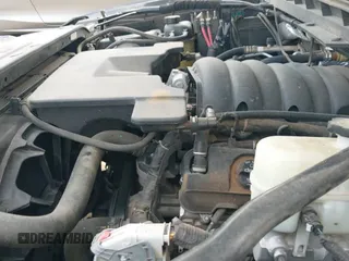 2016 Chevrolet Silverado 1500 LTZ z VIN 3GCUKSEC8GG239263, wystawiony jako IAAI lot #42407990 z przebiegiem 174 821 mil mil oraz . Historia ofert i sprzedaży dostępna na DreamBid. Obrazek 19.