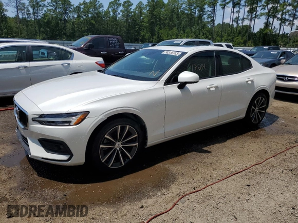 2021 Volvo S60 Momentum with VIN 7JR102FK5MG091743, listed as a Copart auction lot 58316763 with 17,214 mi miles. Bid and sale history available at carsss.com. Image 1.