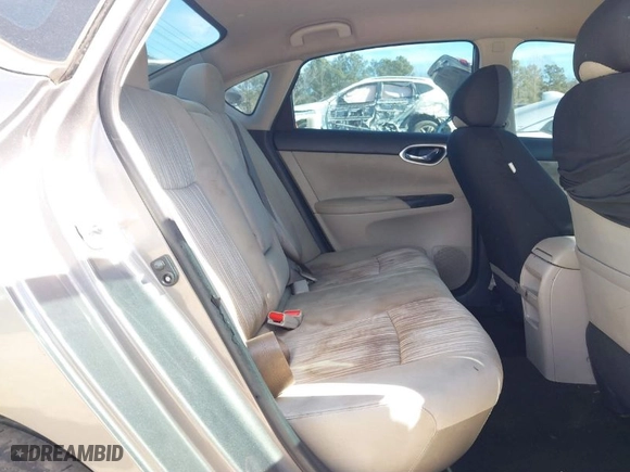 2016 Nissan Sentra SR with VIN 3N1AB7AP2GL684312, listed as a IAAI auction lot 41640898 with 177,468 mi miles. Bid and sale history available at carsss.com. Image 8.