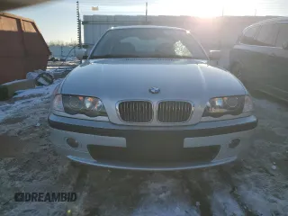 2001 BMW 3 Series 330i with VIN WBAAV53461FJ71784, listed as a Copart auction lot 46325815 with 59,714 mi miles and Salvage Title. Bid and sale history available at carsss.com. Image 5.