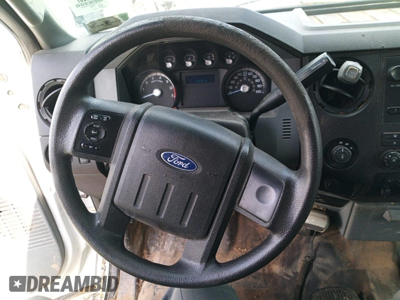 2012 Ford F-250 XL with VIN 1FT7X2B69CEC06299, listed as a IAAI auction lot 42569073 with 113,834 mi miles and . Bid and sale history available at DreamBid. Image 1.