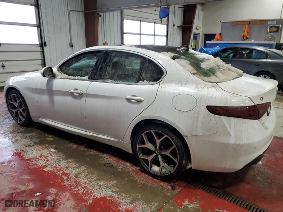 2020 Alfa Romeo Giulia Ti Sport with VIN ZARFANBN1L7636408, listed as a Copart auction lot 88179835 with 31,604 mi miles and Salvage Title. Bid and sale history available at carsss.com. Image 2.