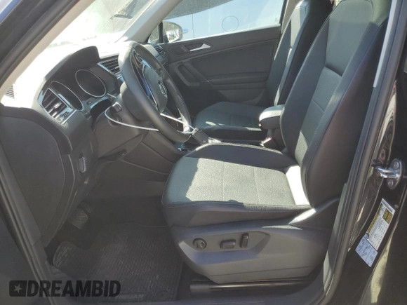2020 Volkswagen Tiguan SE with VIN 3VV3B7AX0LM096422, listed as a Copart auction lot 48851125 with 78,100 mi miles and Salvage Title. Bid and sale history available at DreamBid. Image 7.